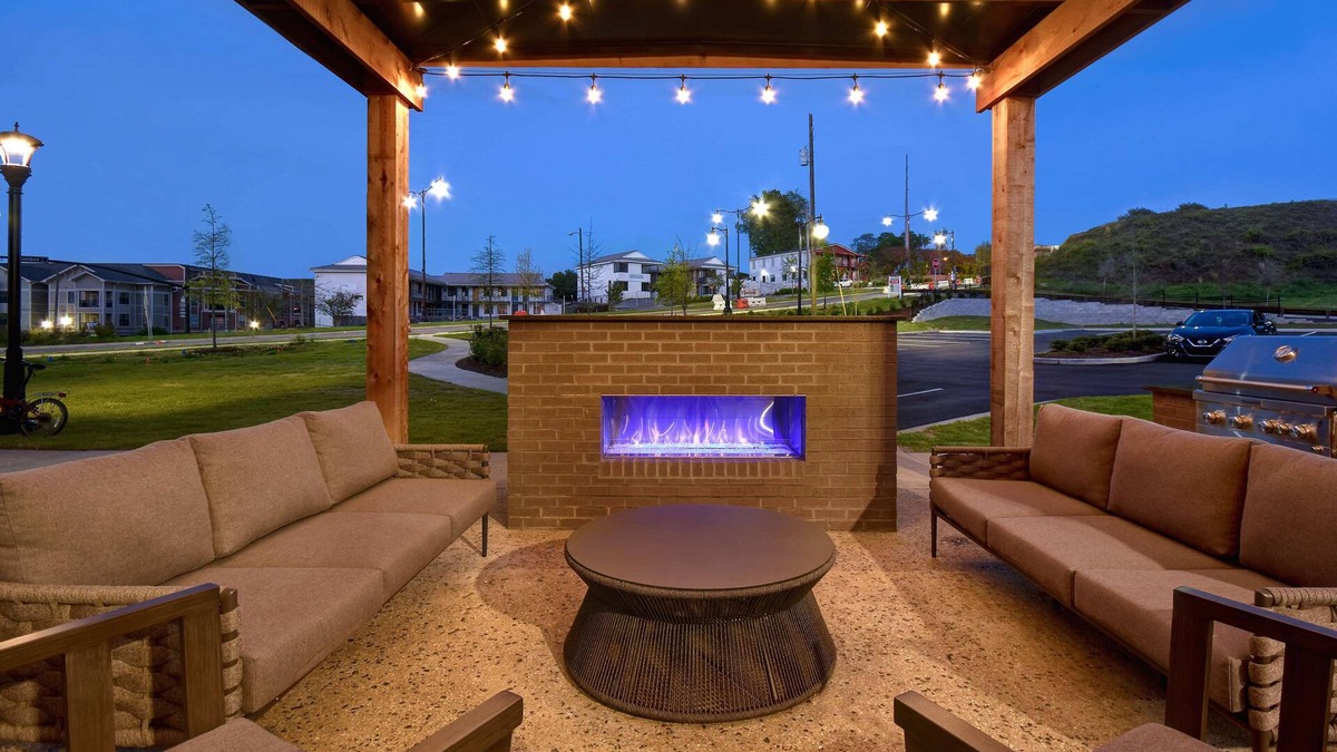 Tuscaloosa Hotel | Homewood Suites by Hilton Tuscaloosa Downtown