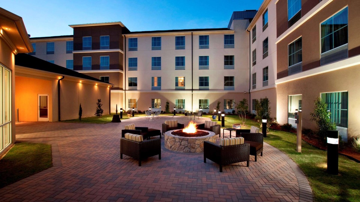 Fort Worth Hotel | Homewood Suites by Hilton Fort Worth West at Cityview, TX