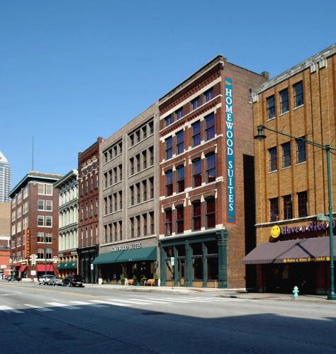 Wholesale District Hotel | Homewood Suites by Hilton Indianapolis Downtown