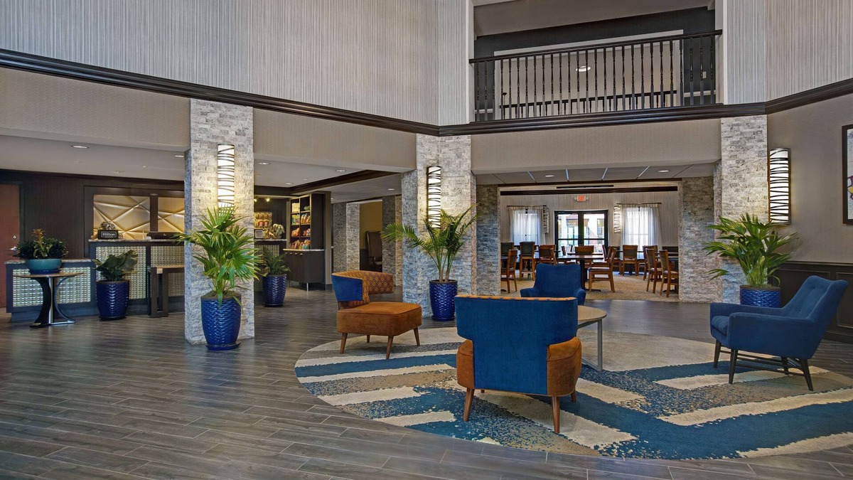 Lincolnshire Hotel | Homewood Suites by Hilton Chicago-Lincolnshire