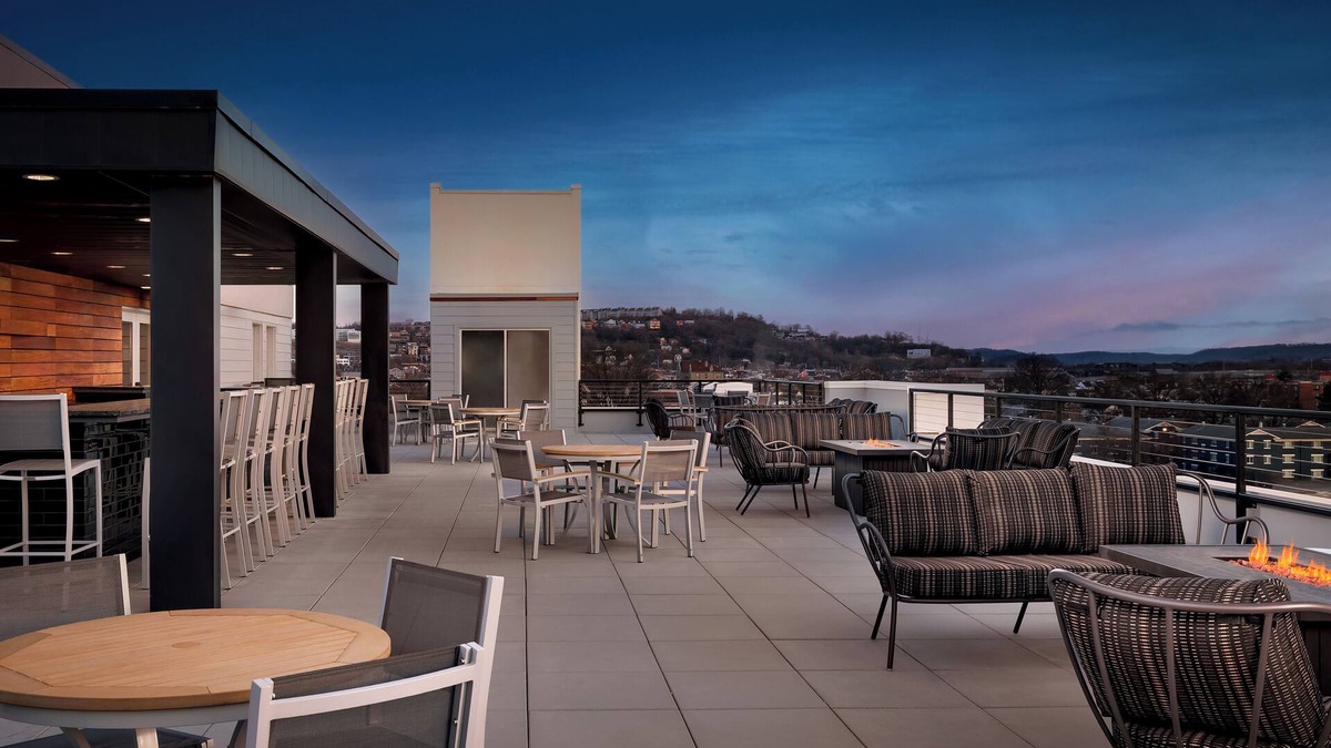 Newport Hotel | Homewood Suites By Hilton Newport Cincinnati
