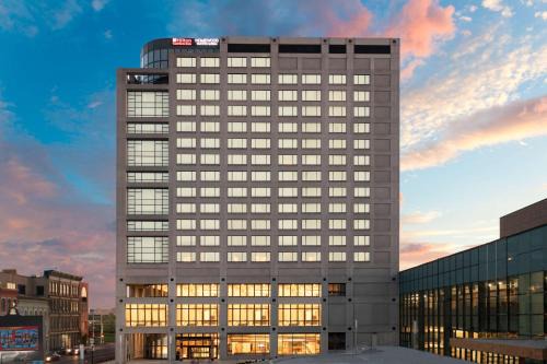 Downtown Toledo Hotel | Homewood Suites By Hilton Toledo Downtown