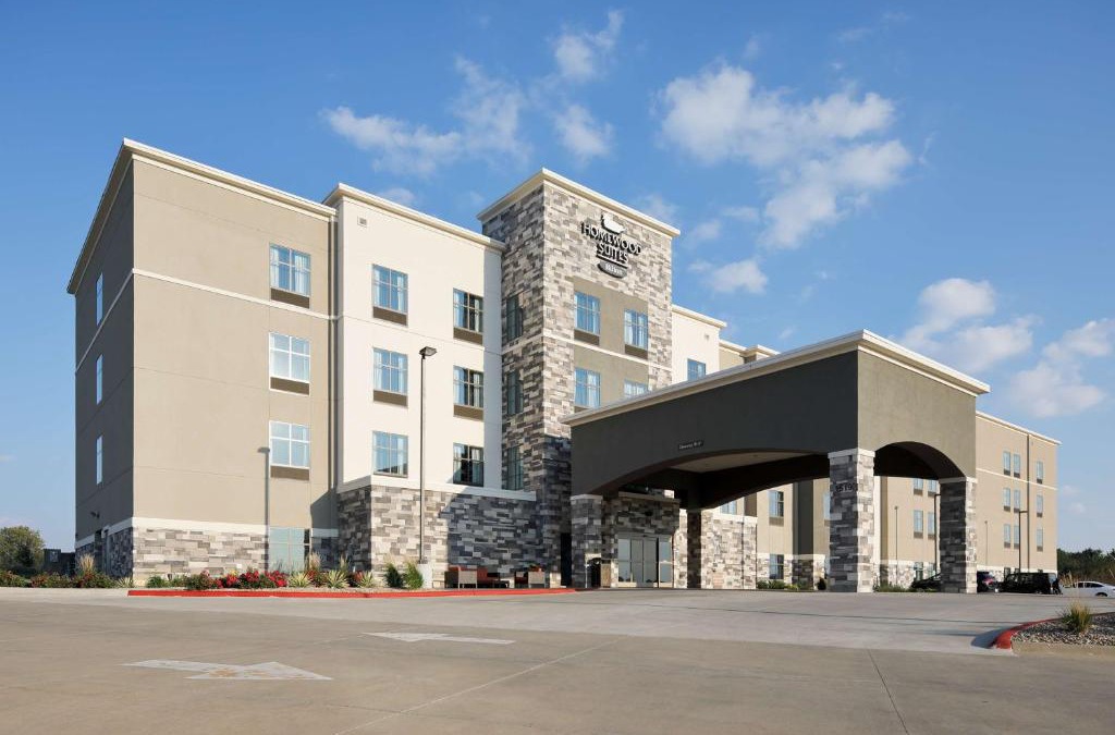 Topeka Hotel | Homewood Suites By Hilton Topeka