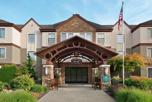 Parkrose Hotel | Homewood Suites by Hilton Portland Airport