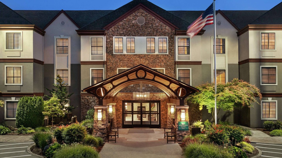 Parkrose Hotel | Homewood Suites by Hilton Portland Airport