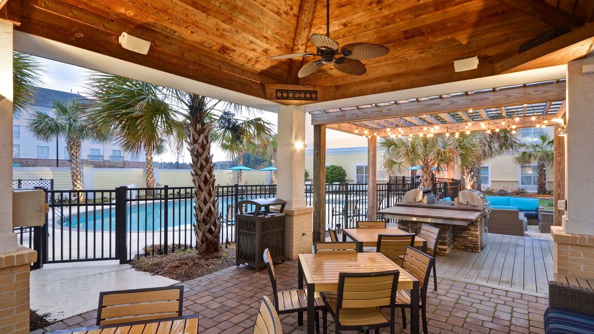 Wilmington Hotel | Homewood Suites Wilmington/Mayfaire