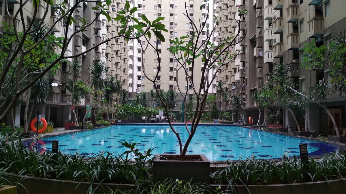 Cicaheum Apartment | Homey 2Br At Gateway Ahmad Yani Cicadas Apartment