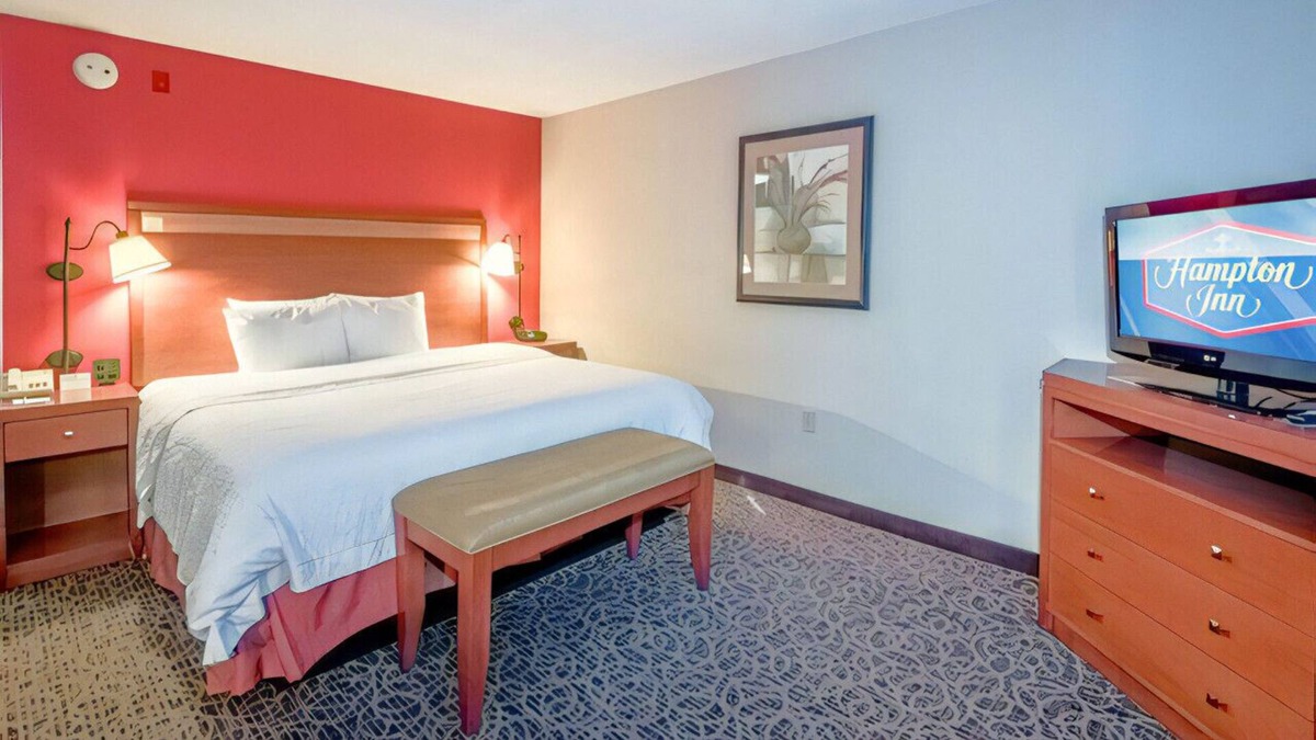Hope Hull House | Homey Spacious Suite! Your Next Ultimate Escape
