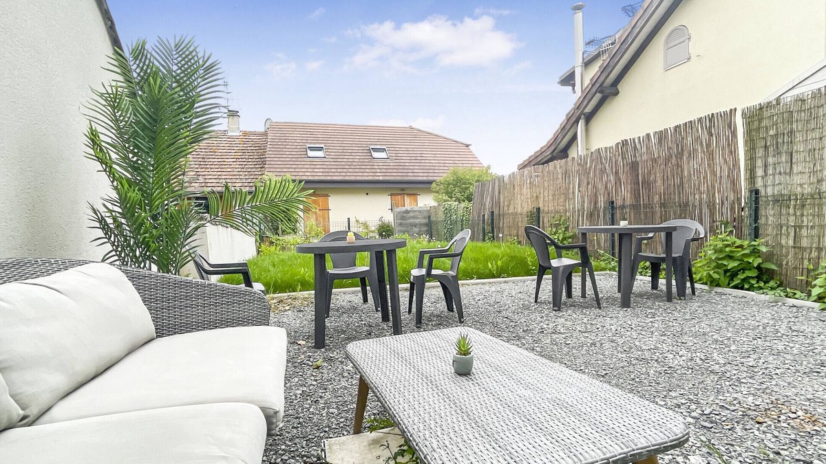 Viry Apartment | HOMEY ZEN - Cute Studio/Near Vitam Parc
