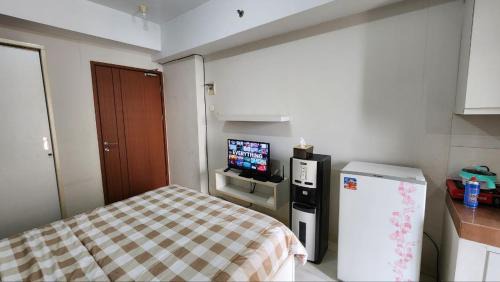 Depok Apartment | Homy Studio Apartment at Depok by Miapato