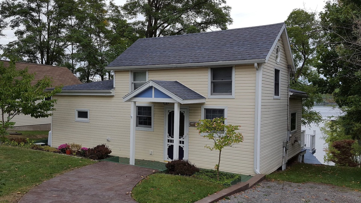 Town of Richmond Cottage | Honeoye Lake Front Cottage