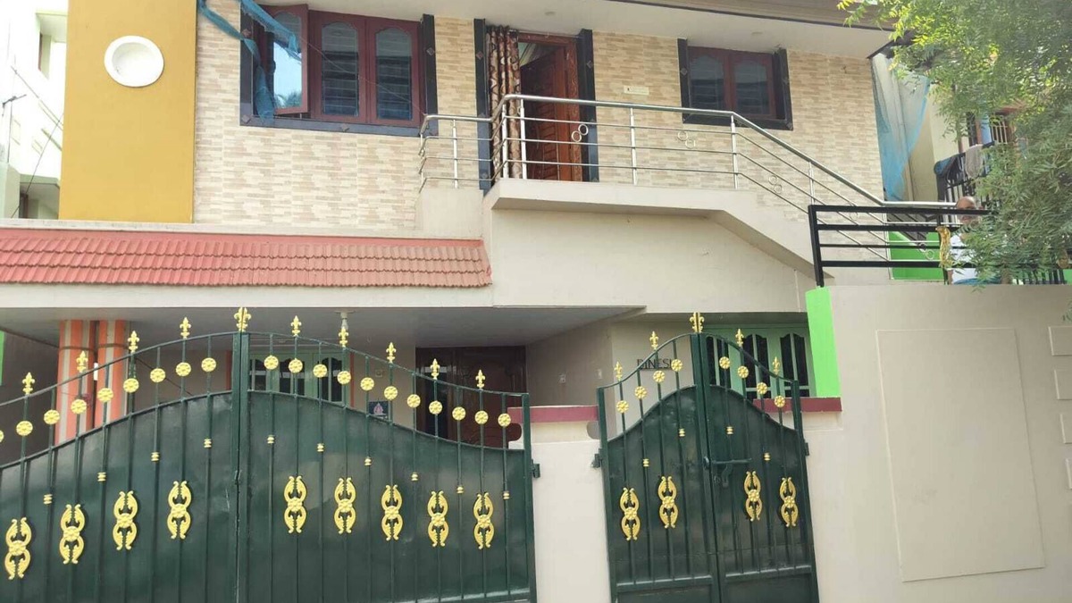 Palani House | Honeycomb Homestay Ground floor - near Palani Murugan Temple