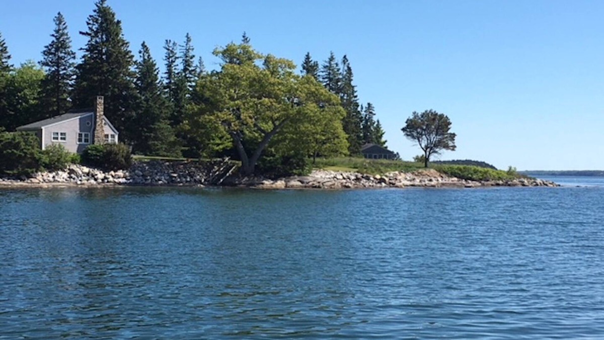 Pleasant Point Cottage | Honeymoon Cottage (pet-friendly)
