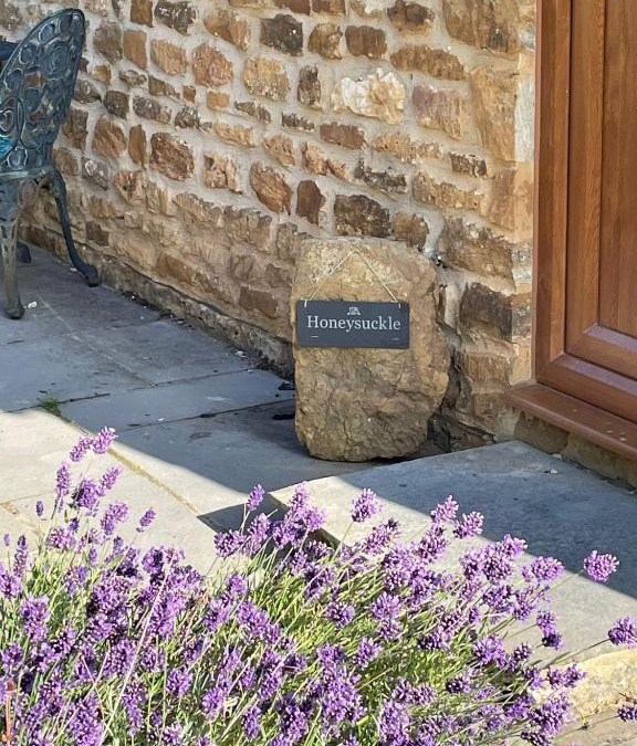 Banbury Apartment | Honeysuckle Cottage - Hillside Holiday Cottages, Cotswolds
