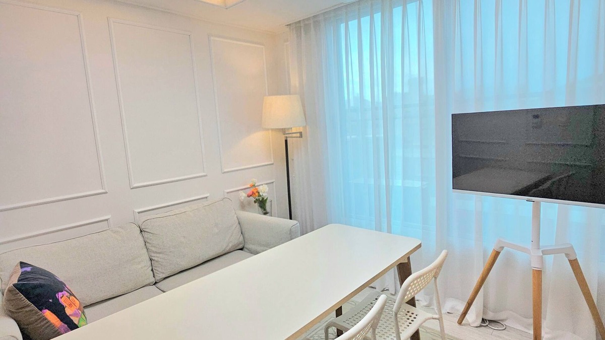 Mapo Apartment | #Hongdae EXIT2#DELUXE APT#New Building#Luggage storage#Parking