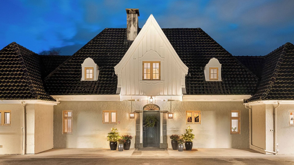 Fana House | Hop Luxury Villa. A blend of exclusivity and comfort.