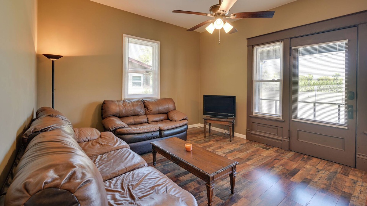 Hopkinsville House | Hopkinsville Home: Walk to Downtown!