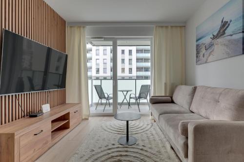 Nowy Port Apartment | Horizon 19 Superior by Grand Apartments