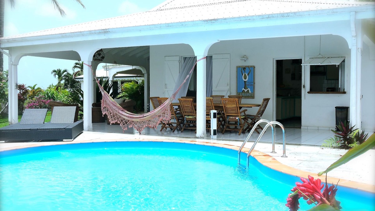 Sainte-Rose Villa | HORIZON KARUKERA On the heights of Ste Rose with panoramic views of the sea!