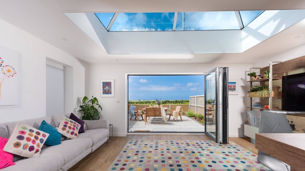 St. Buryan House | Horizon View - a house that sleeps 6 guests in 3 bedrooms