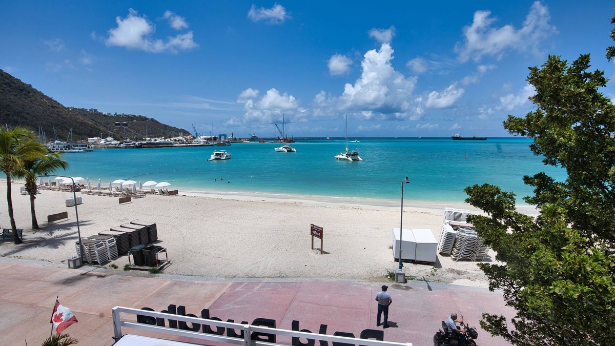 Philipsburg Hotel | Horizon View Beach Hotel