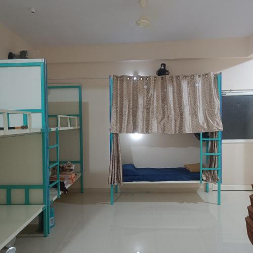 Hagaribommanahalli House | HORIZON YathriNivas