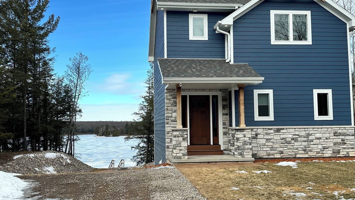 Townsend House | Horn Lake Hideaway in Townsend, WI!