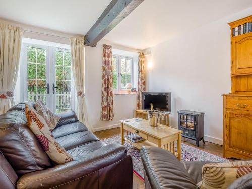 Weston-super-Mare House | Horseshoe Cottage-Uk37360