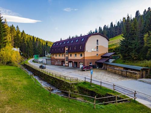 Brezovica Hotel | Horský Hotel Brezovica