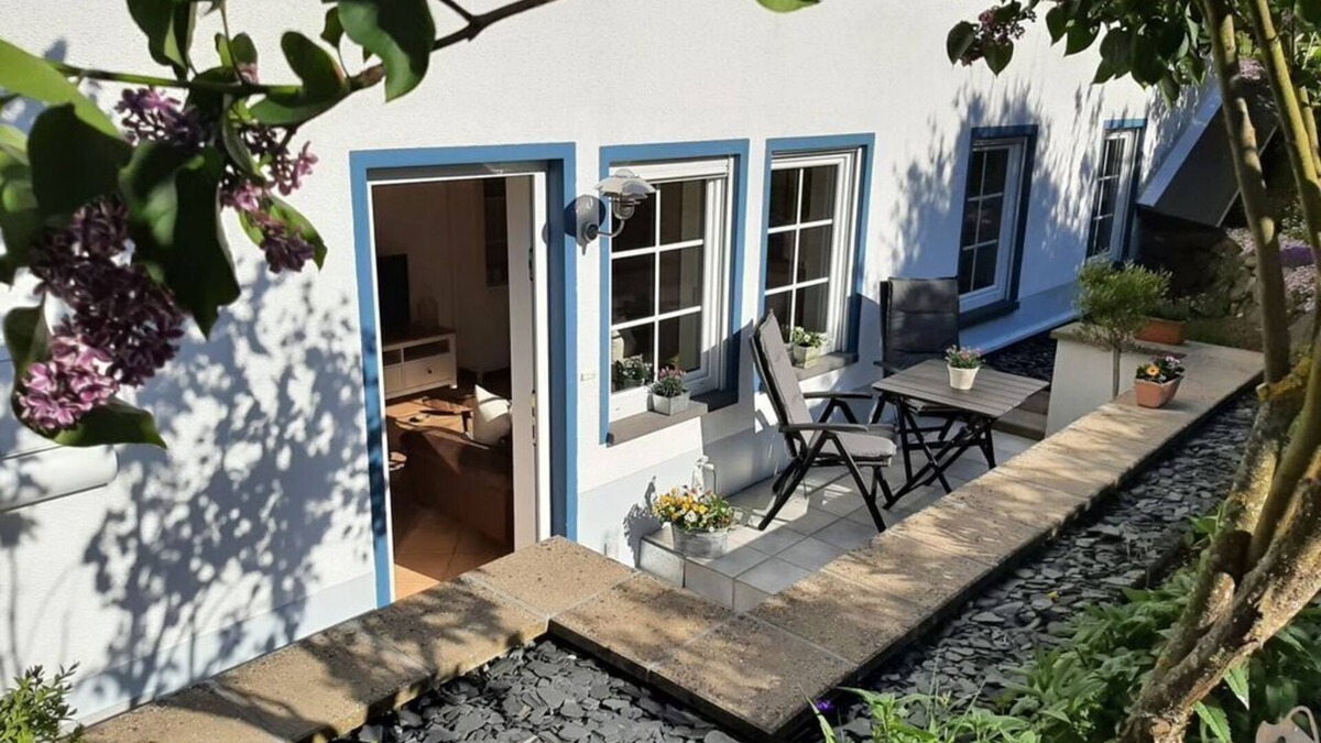 Munstermaifeld House | Hortensia Mosel Comfortable holiday residence
