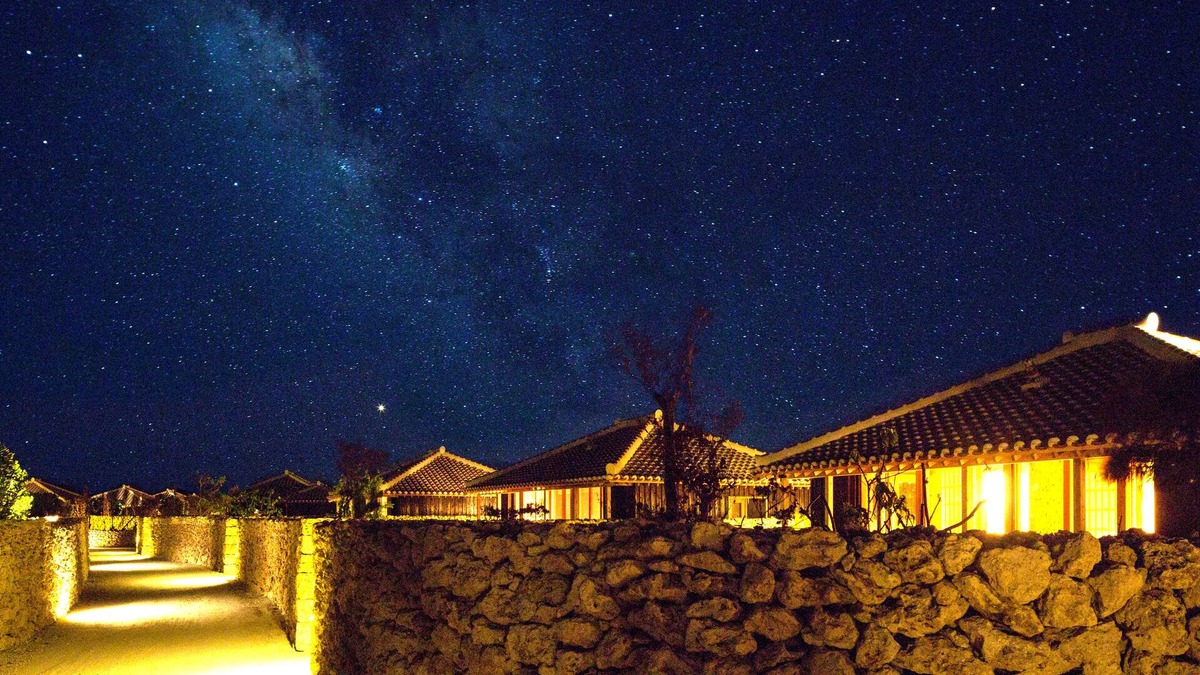 Taketomi-jima Taketomi-cho Cabin | HOSHINOYA Taketomi Island