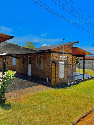 Jardin America House | Hospedaje Arroyito