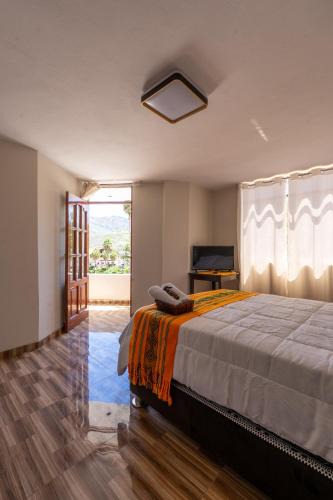 Tingo Hotel | Hospedaje El Castillo