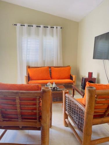 Pedernales House | Hospedaje Fdez Bta En Pedernales