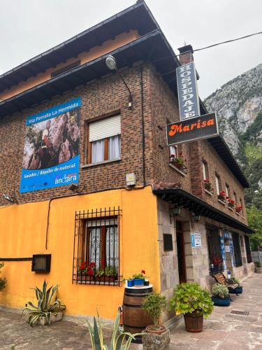 La Hermida House | HOSPEDAJE MARISA