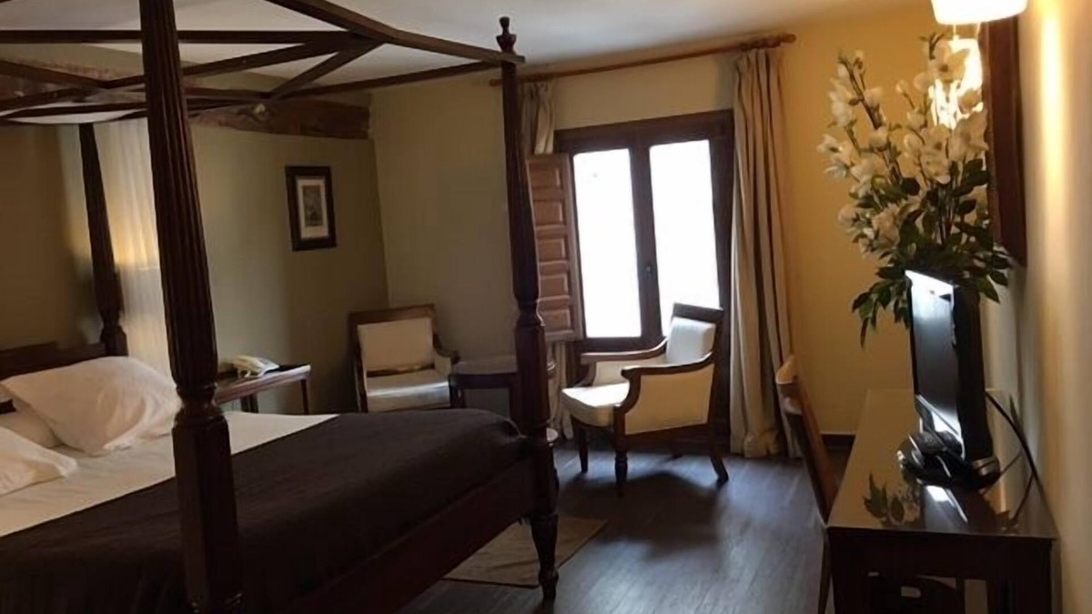 Old Town Hostel | Hospederia de Cuenca