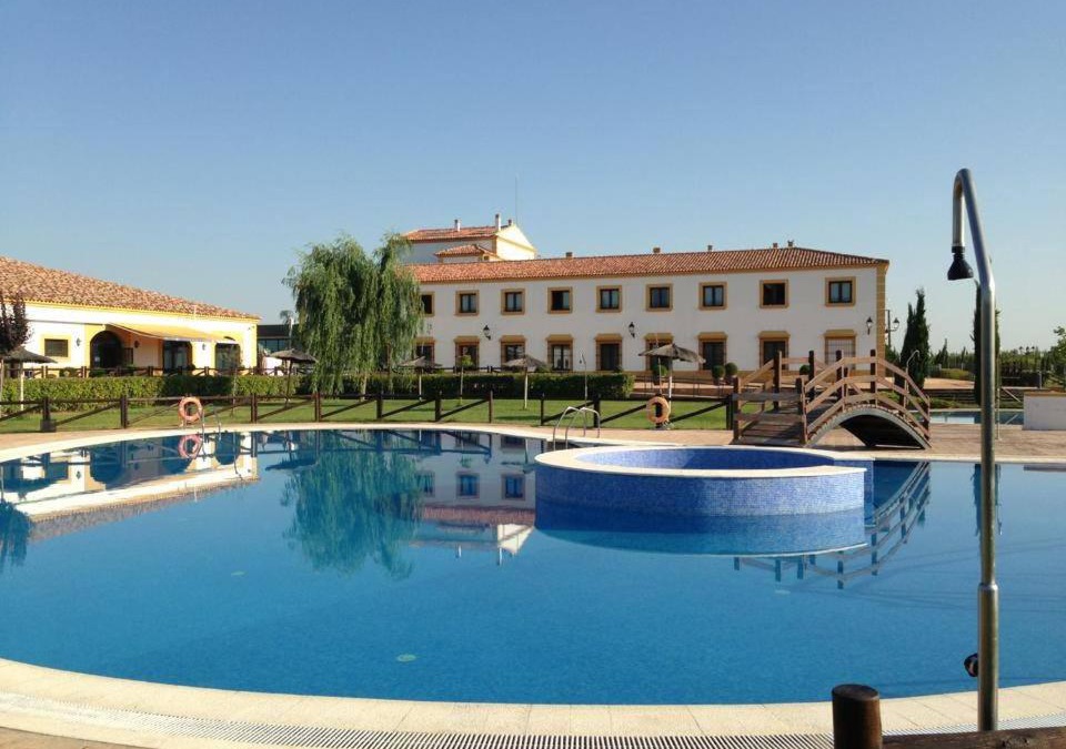 Villanueva de la Serena Hotel | Hospedium Hotel Cortijo Santa Cruz