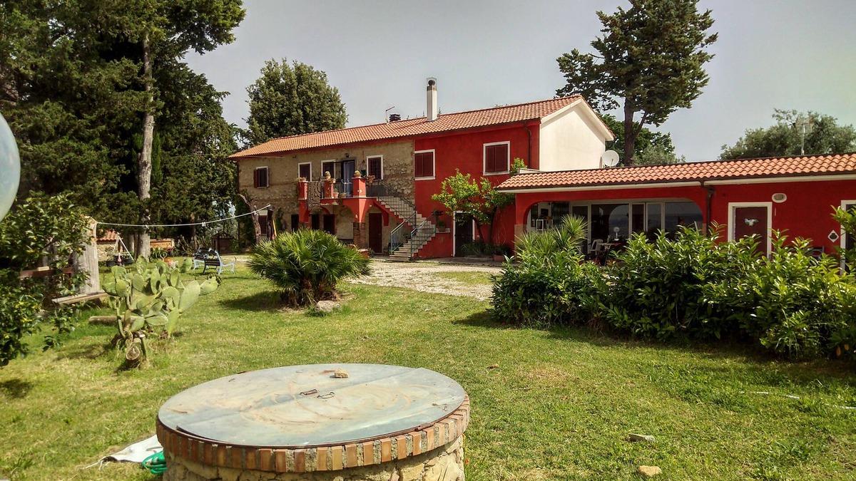 Fara in Sabina Apartment | Hospitality, courtesy and nestled in the Sabina countryside but within easy reach of Rome.