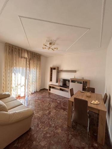 Fondi Apartment | Host Casa di Nonnina