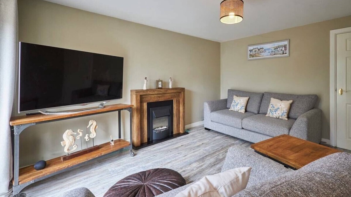 Seahouses House | Host & Stay | Beachcomber's Rest