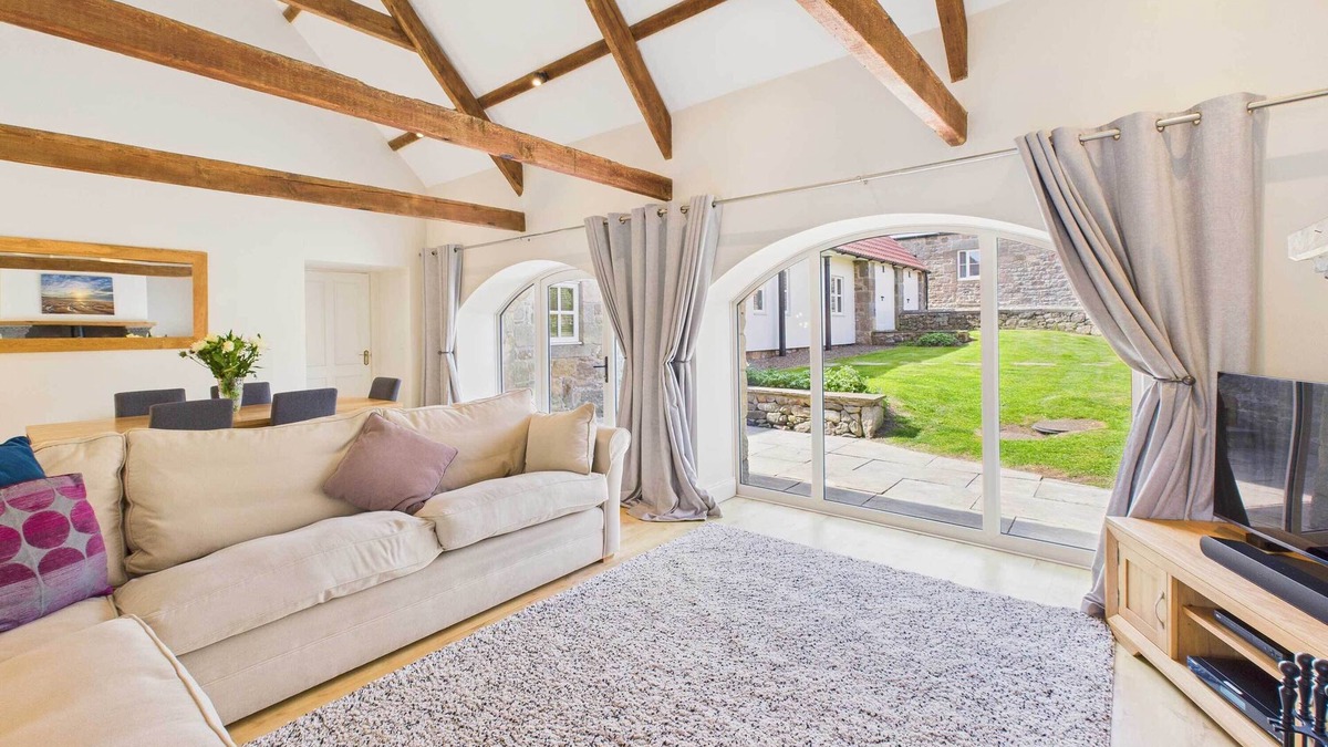 Belford House | Host & Stay | Blue Barn