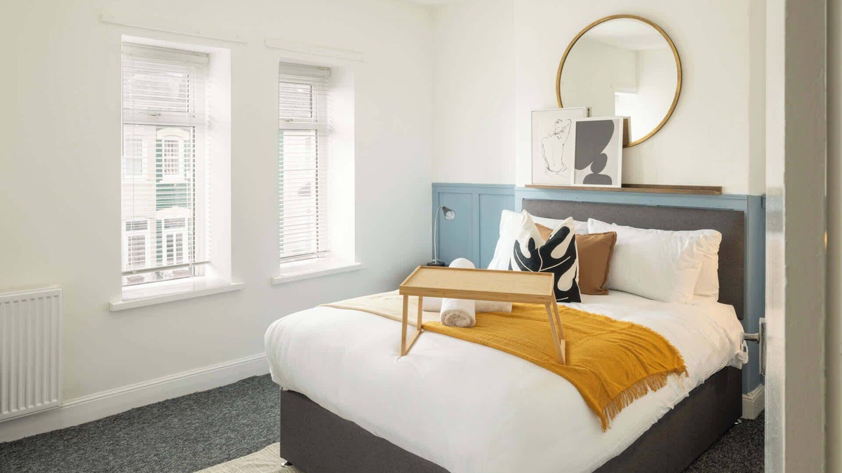 Riverside House | Host & Stay | Craddock Street