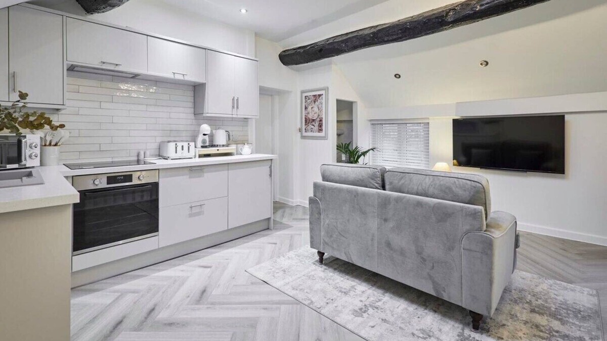 Chapel en le Frith Apartment | Host & Stay | Eccles Retreat