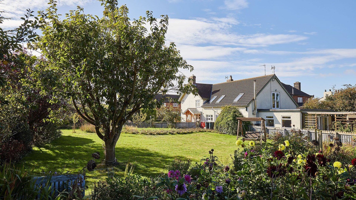 Burton Fleming House | Host & Stay | Easter Ende Cottage