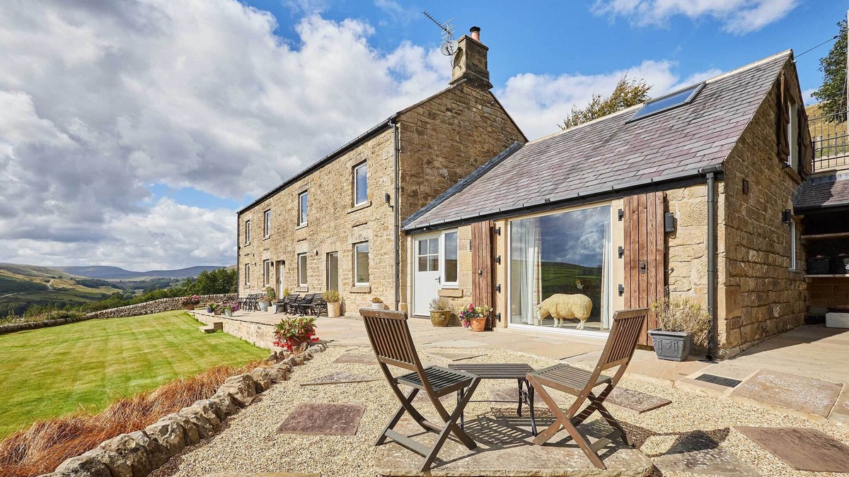 Lofthouse House | Host & Stay | Edge Farm