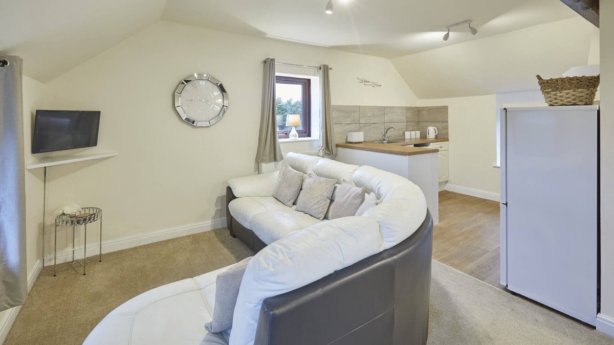 Newton-on-Rawcliffe Apartment | Host & Stay | Granary