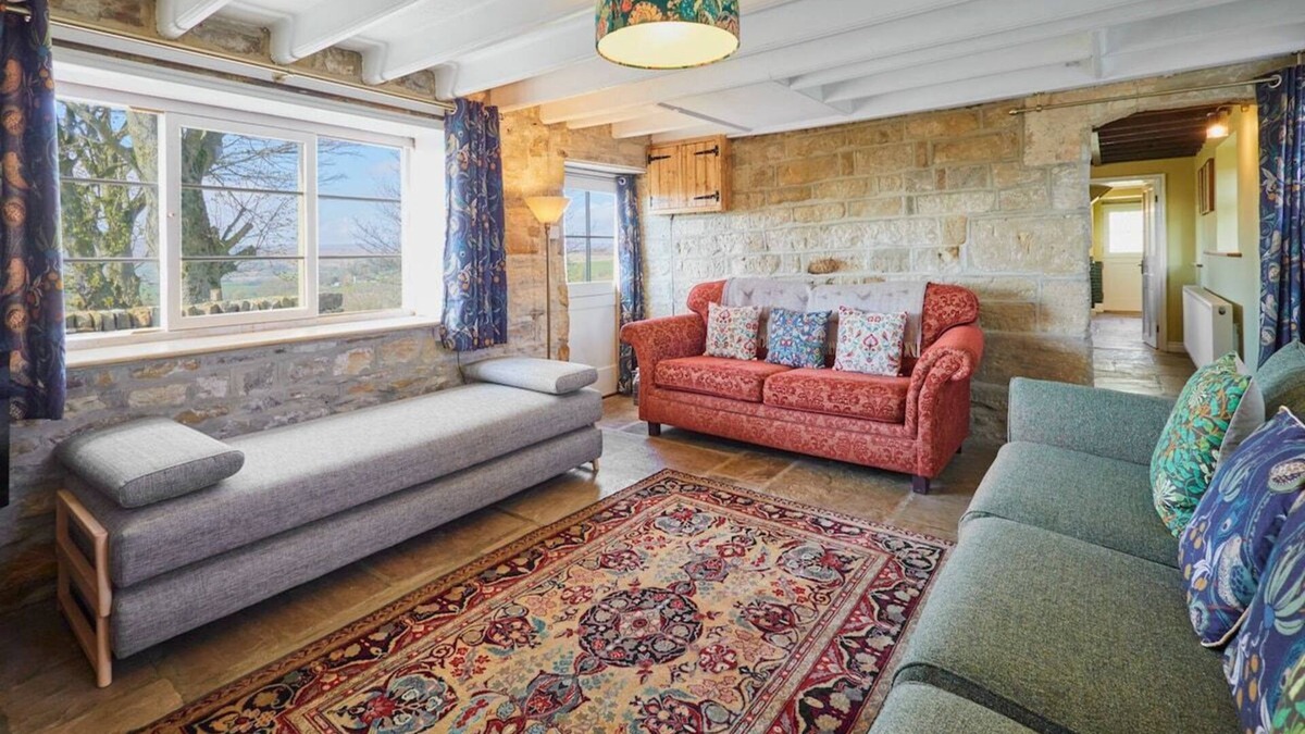 Danby House | Host & Stay | Lop Hall