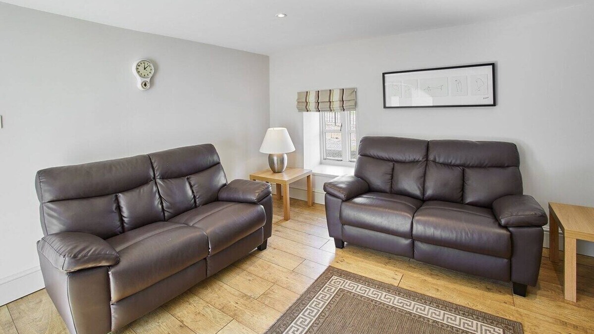 Consett House | Host & Stay | Mill Su
