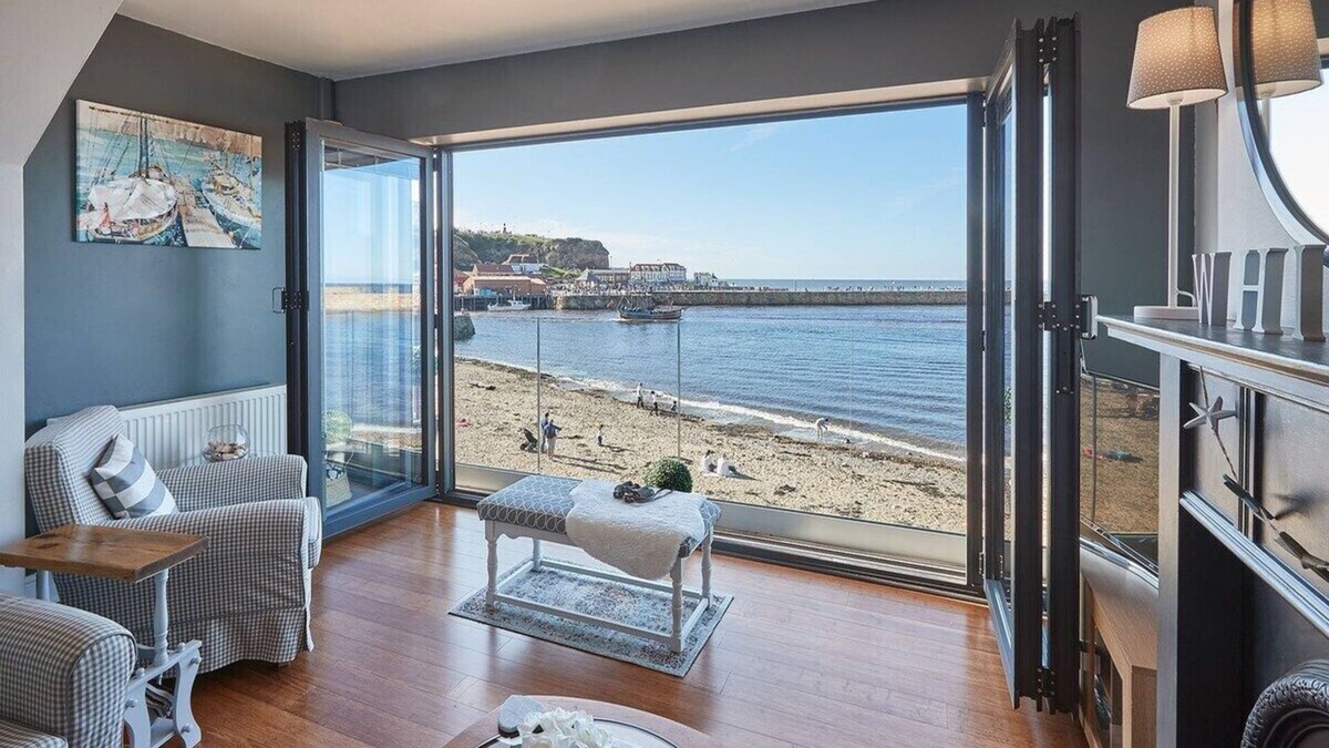 Whitby House | Host & Stay | No 3 Sandside