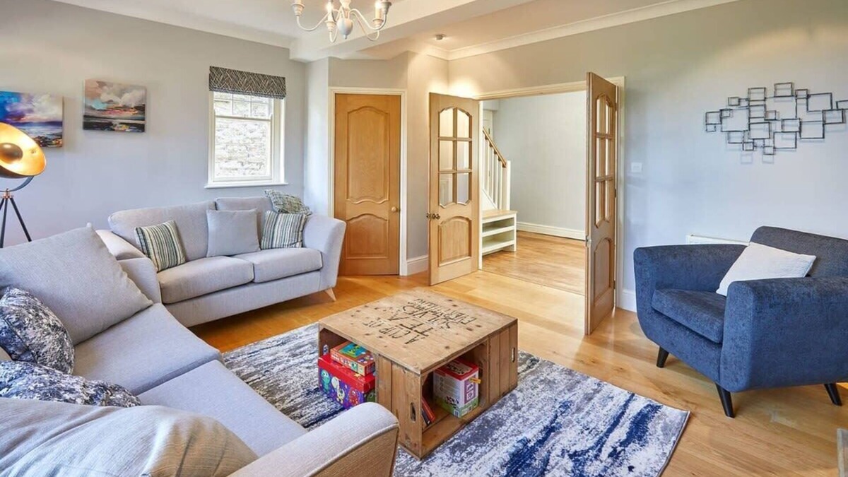 Masham House | Host & Stay | River View